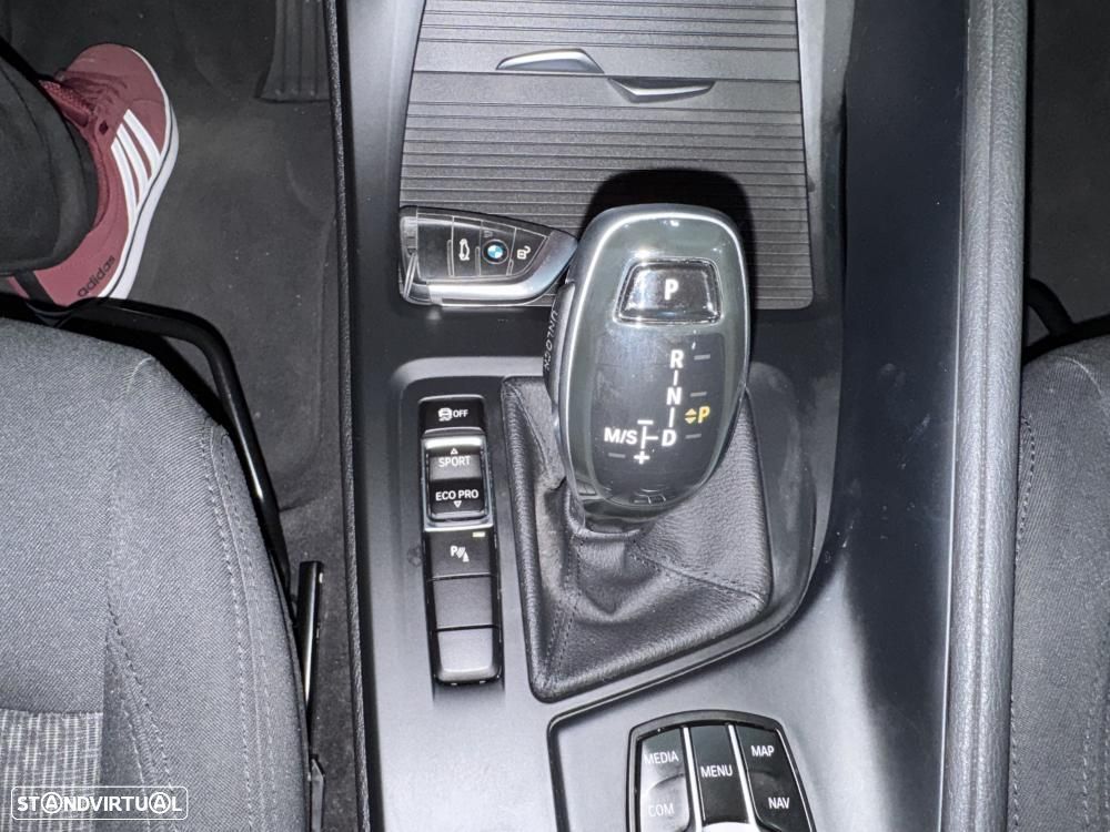 BMW X1 16 d sDrive Advantage Auto - 33
