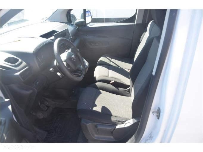Toyota ProAce City - 16