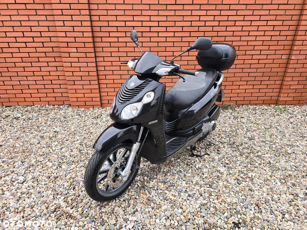 Piaggio Carnaby - 3
