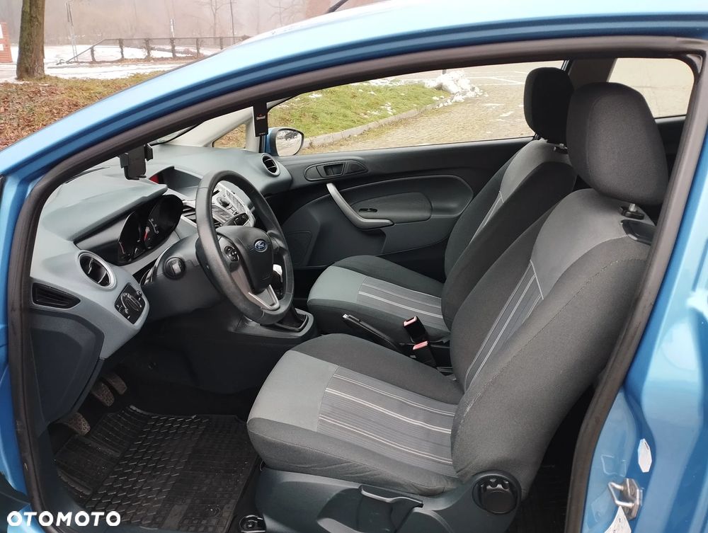 Ford Fiesta 1.25 Titanium - 10