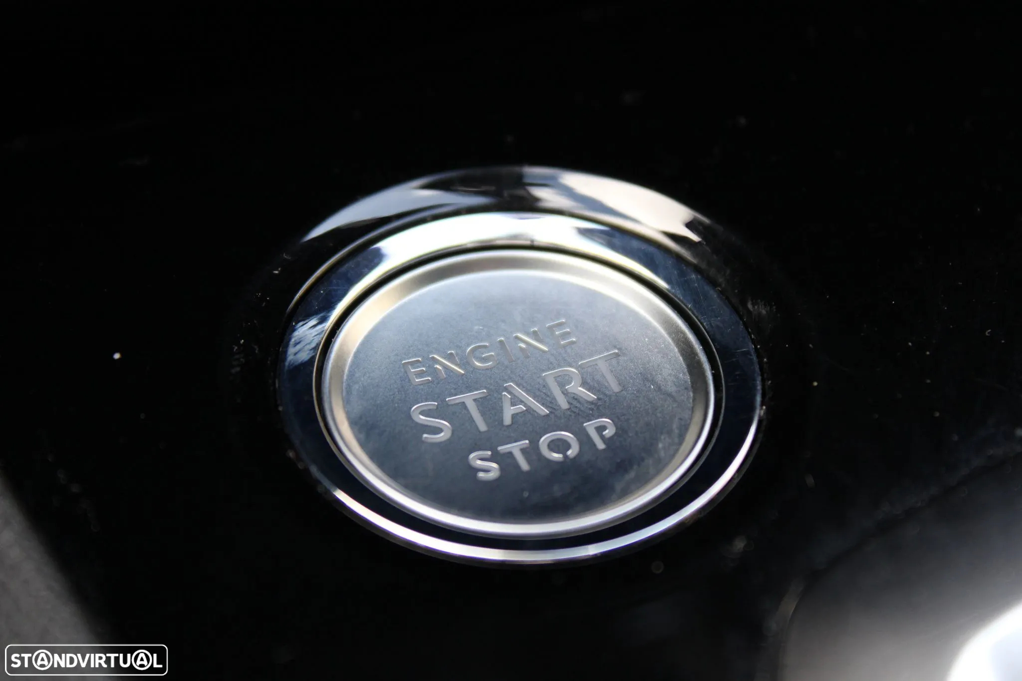 Peugeot 3008 1.6 Hybrid Allure Pack e-EAT8 - 37