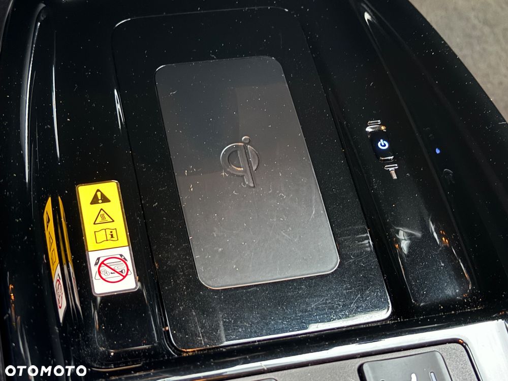 Toyota Prius 1.8 Hybrid Prestige - 24