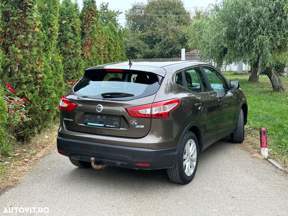 Nissan Qashqai - 10