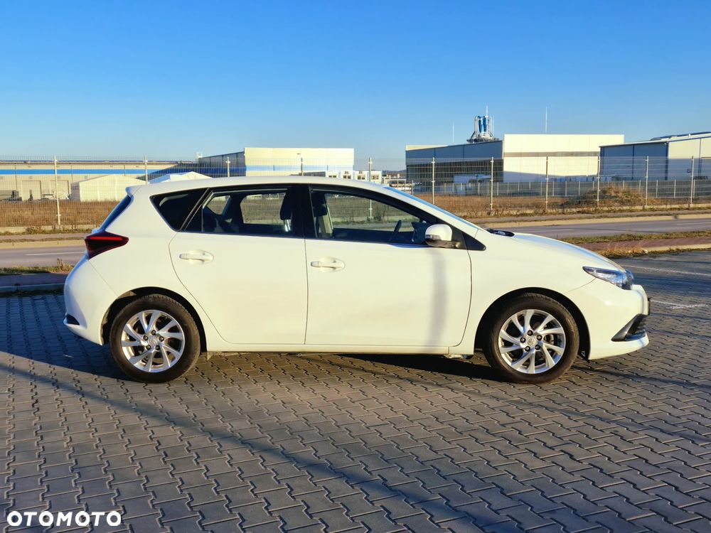 Toyota Auris 1.2 Turbo Comfort - 8