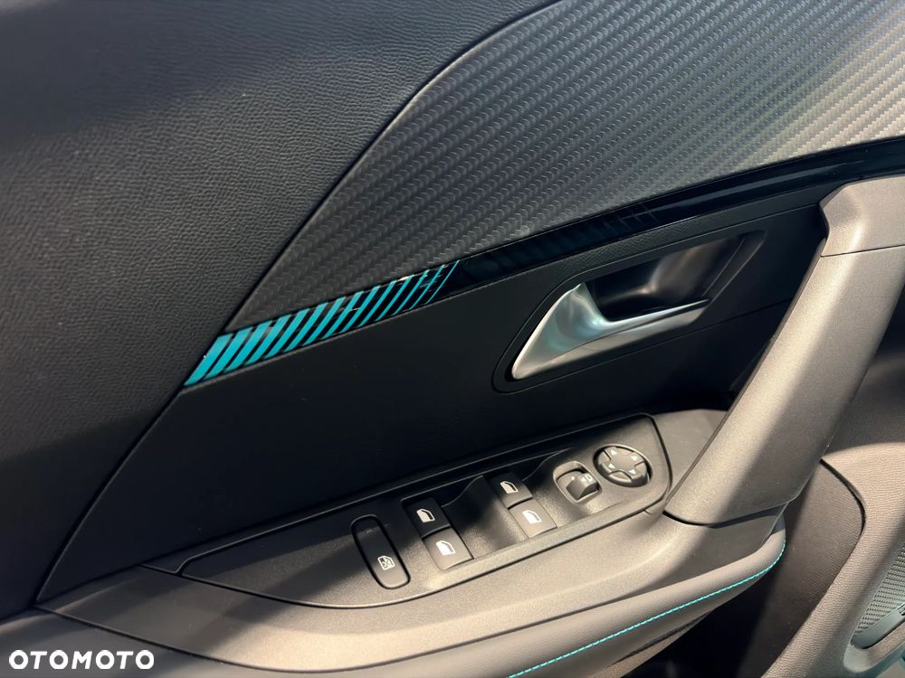 Peugeot 2008 PureTech mHEV Envy e-DCS6 - 19