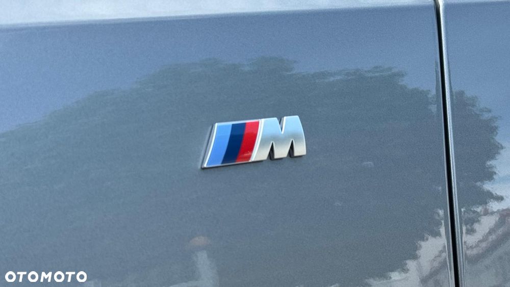 BMW Seria 3 330d xDrive mHEV M Sport - 13