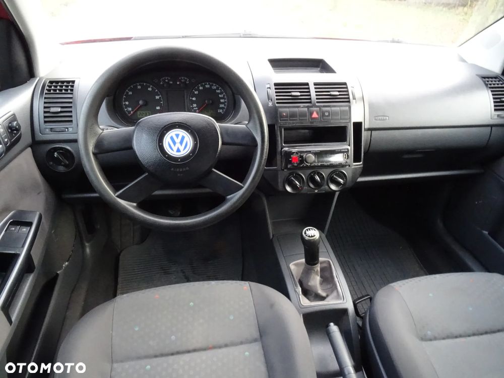 Volkswagen Polo 1.4 16V Comfortline - 7