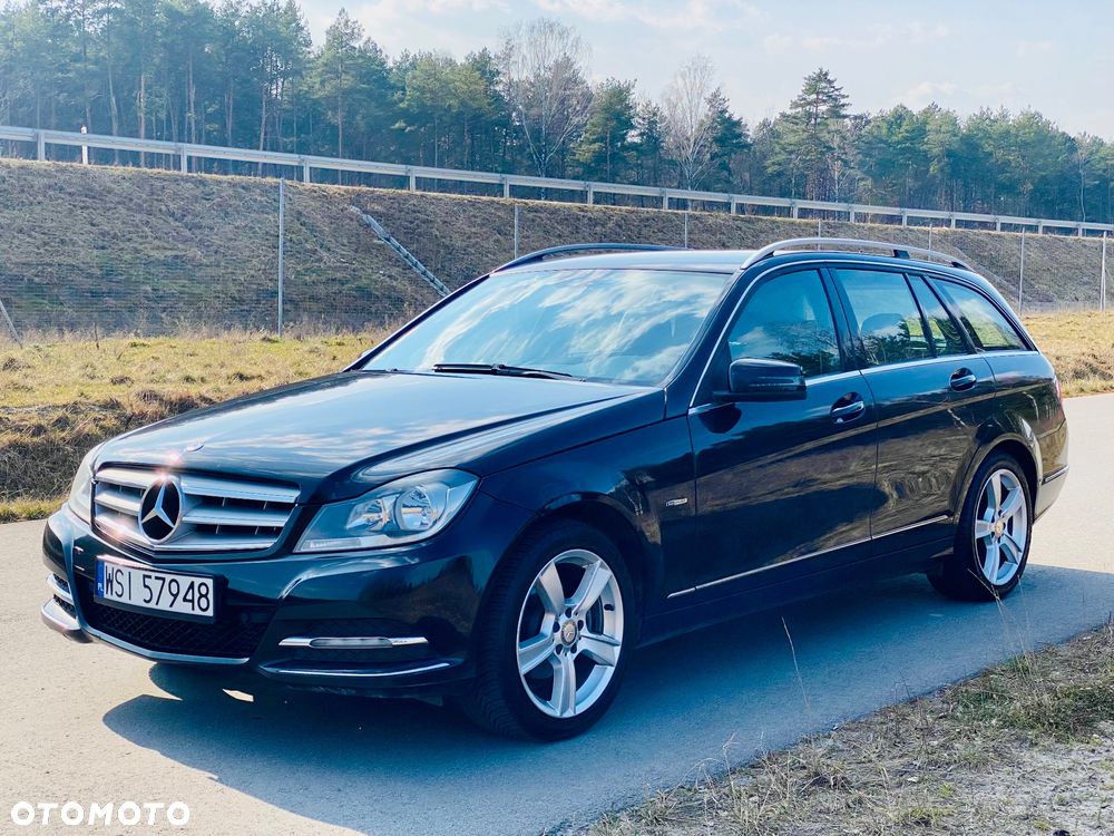 Mercedes-Benz Klasa C 180 CGI Automatik BlueEFFICIENCY Avantgarde - 20