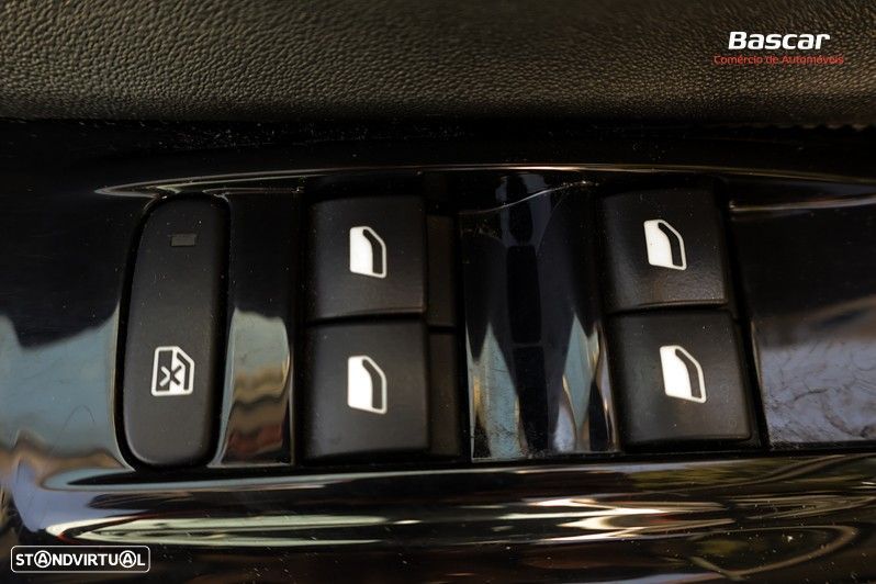 Citroën C3 1.6 BlueHDi Feel - 42