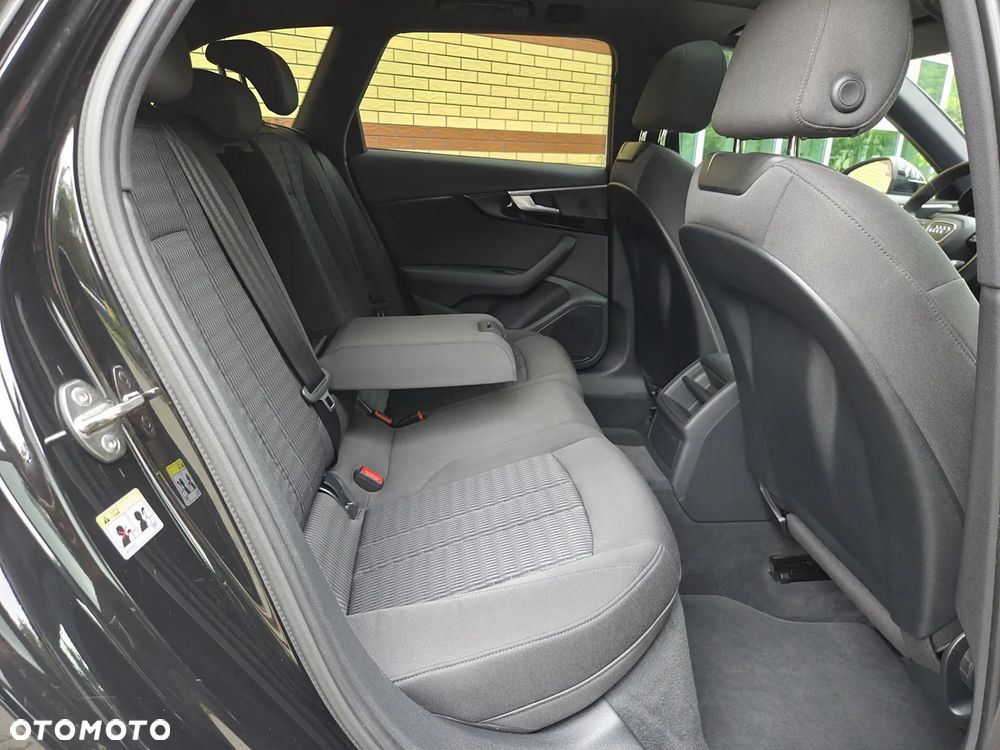 Audi A4 Avant 1.4 TFSI design - 8