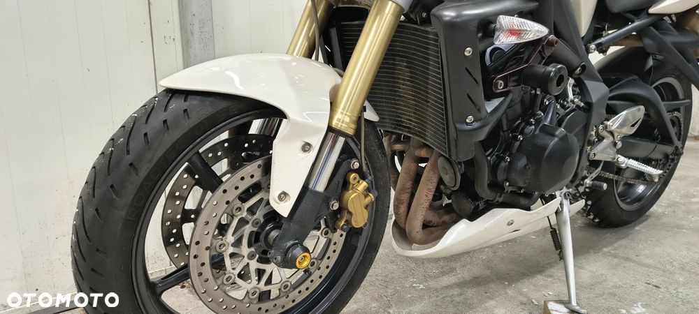 Triumph Speed Triple - 8