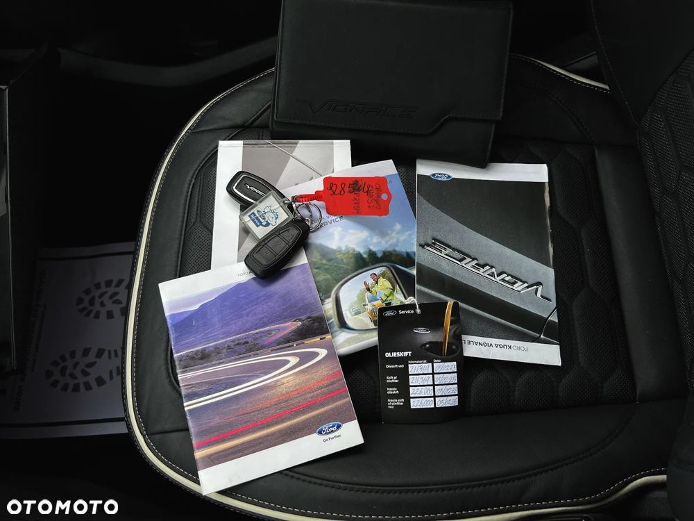 Ford Kuga 2.0 TDCi 4x4 Vignale - 39