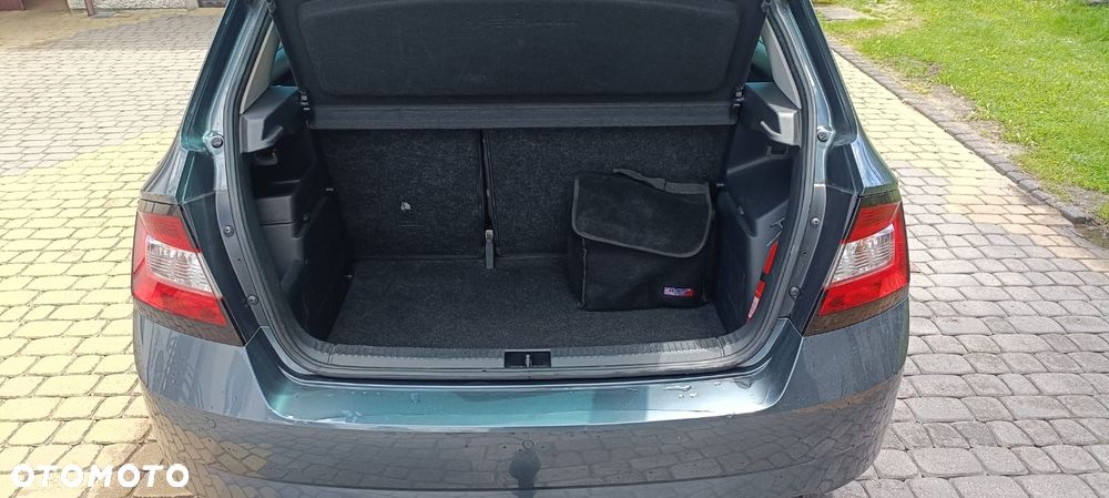Skoda Fabia 1.0 TSI Ambition - 10
