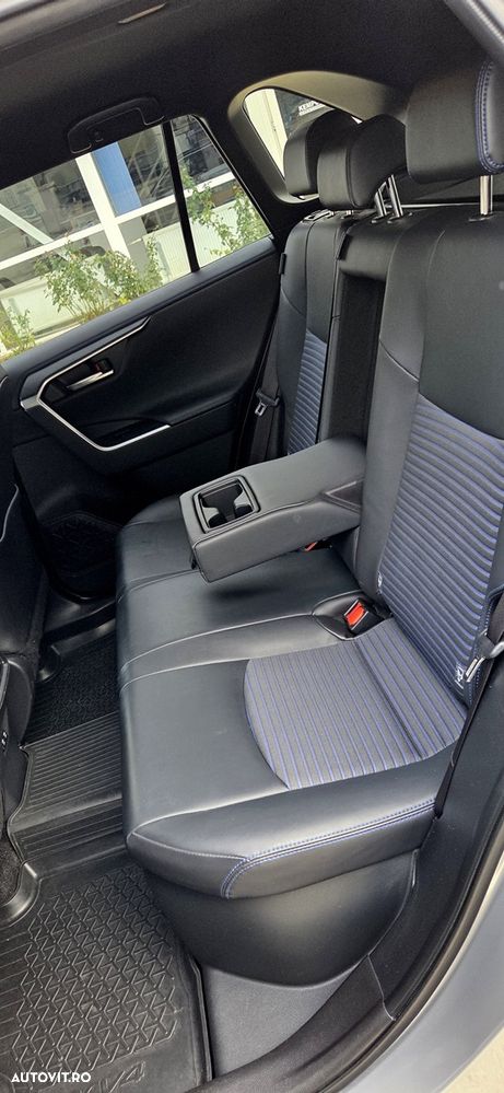 Toyota RAV4 2.5 Hybrid VVT-iE 4x4 Exclusive - 16