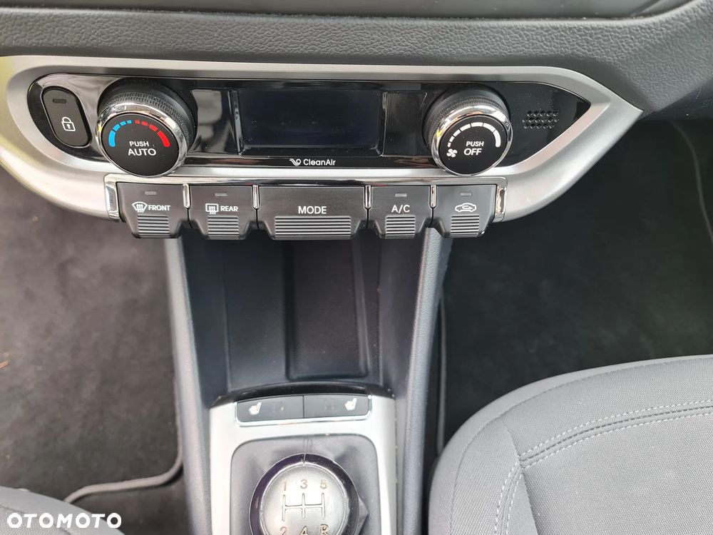 Kia Rio 1.2 Dream Team Edition - 13