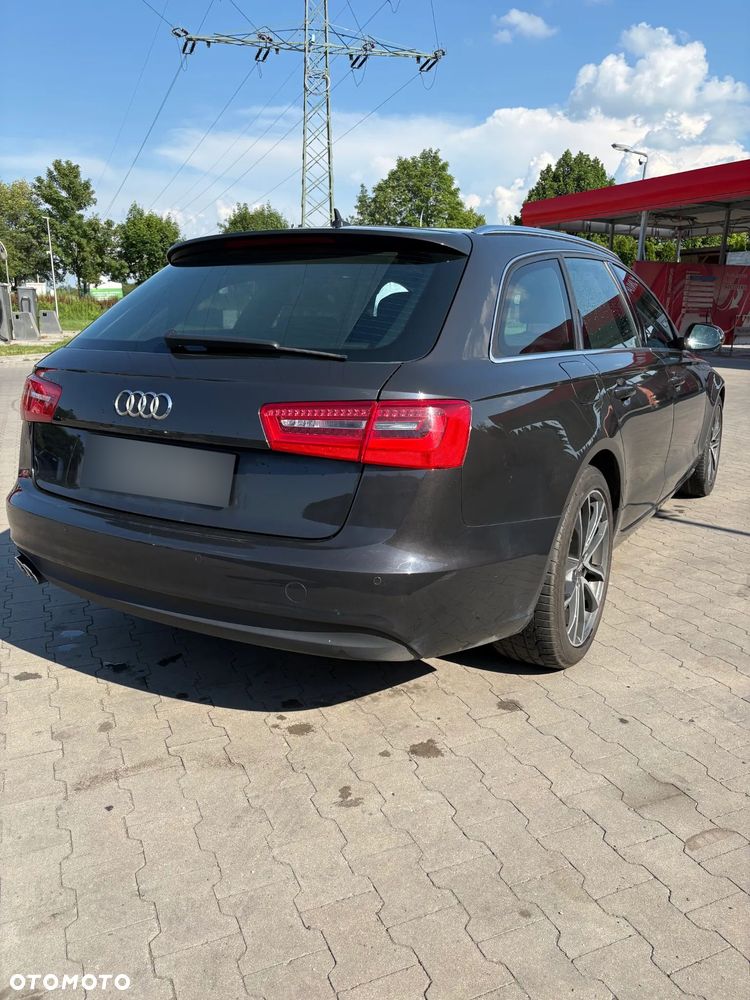 Audi A6 Avant 2.0 TDI Multitronic - 14
