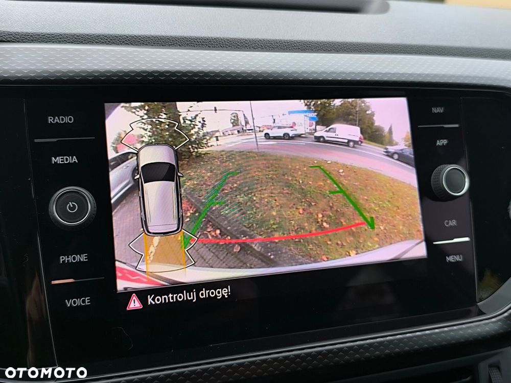 Volkswagen T-Cross - 28
