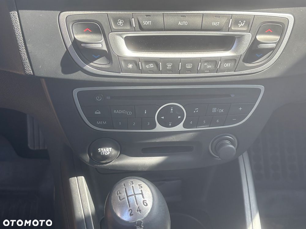 Renault Megane TCe 130 Dynamique - 15