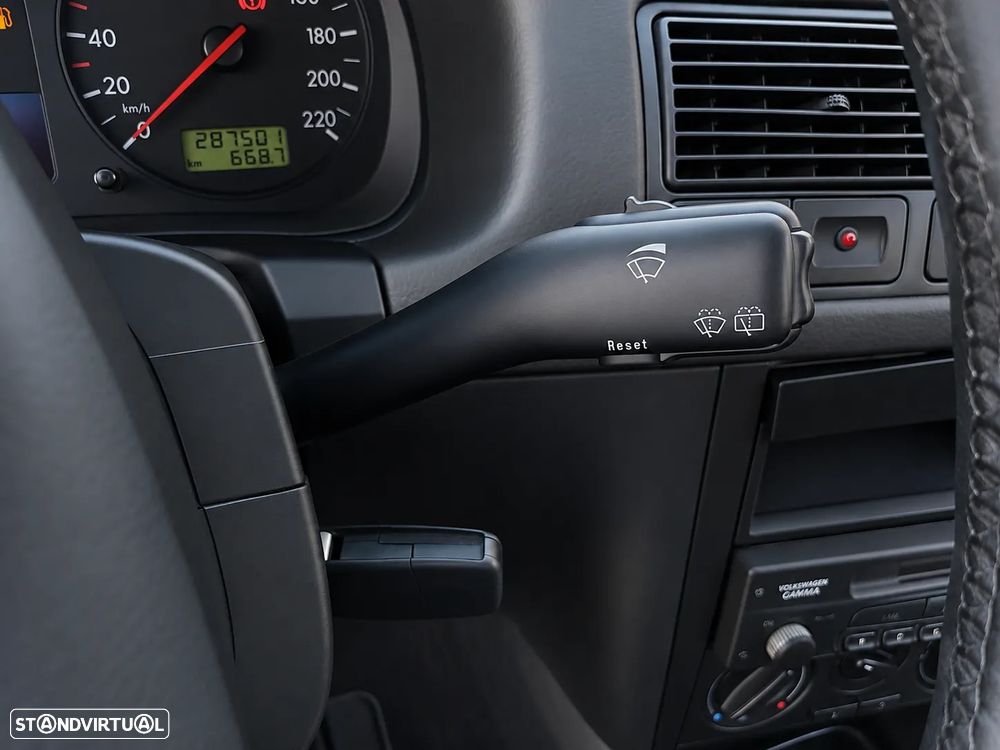 VW Golf 1.9 TDi Highline Aut. - 21