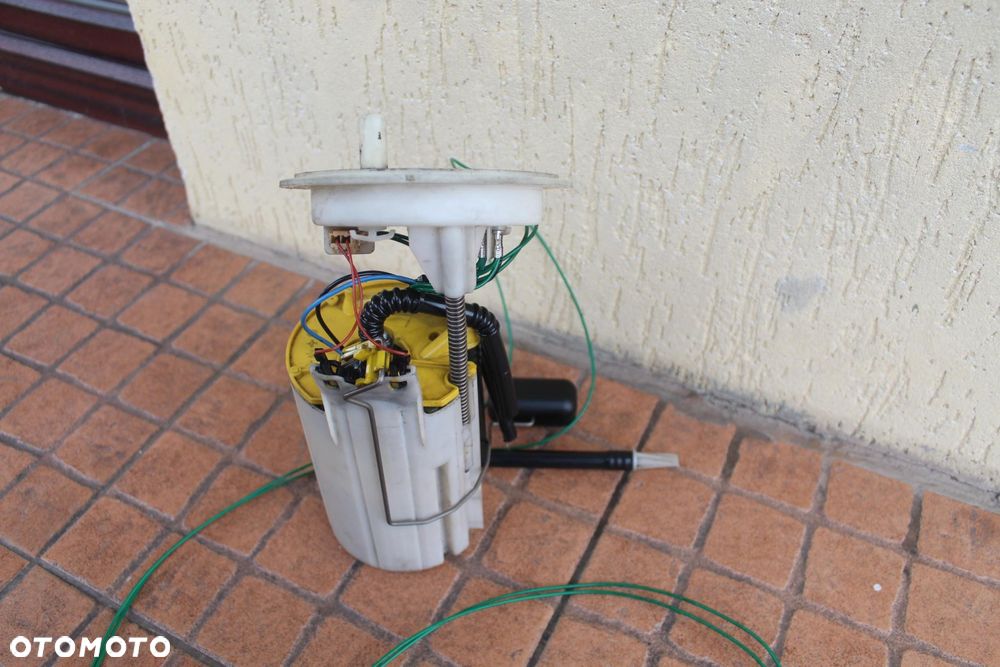 POMPA PALIWA PALIWOWA BMW E61 3.0D 6765848 - 3