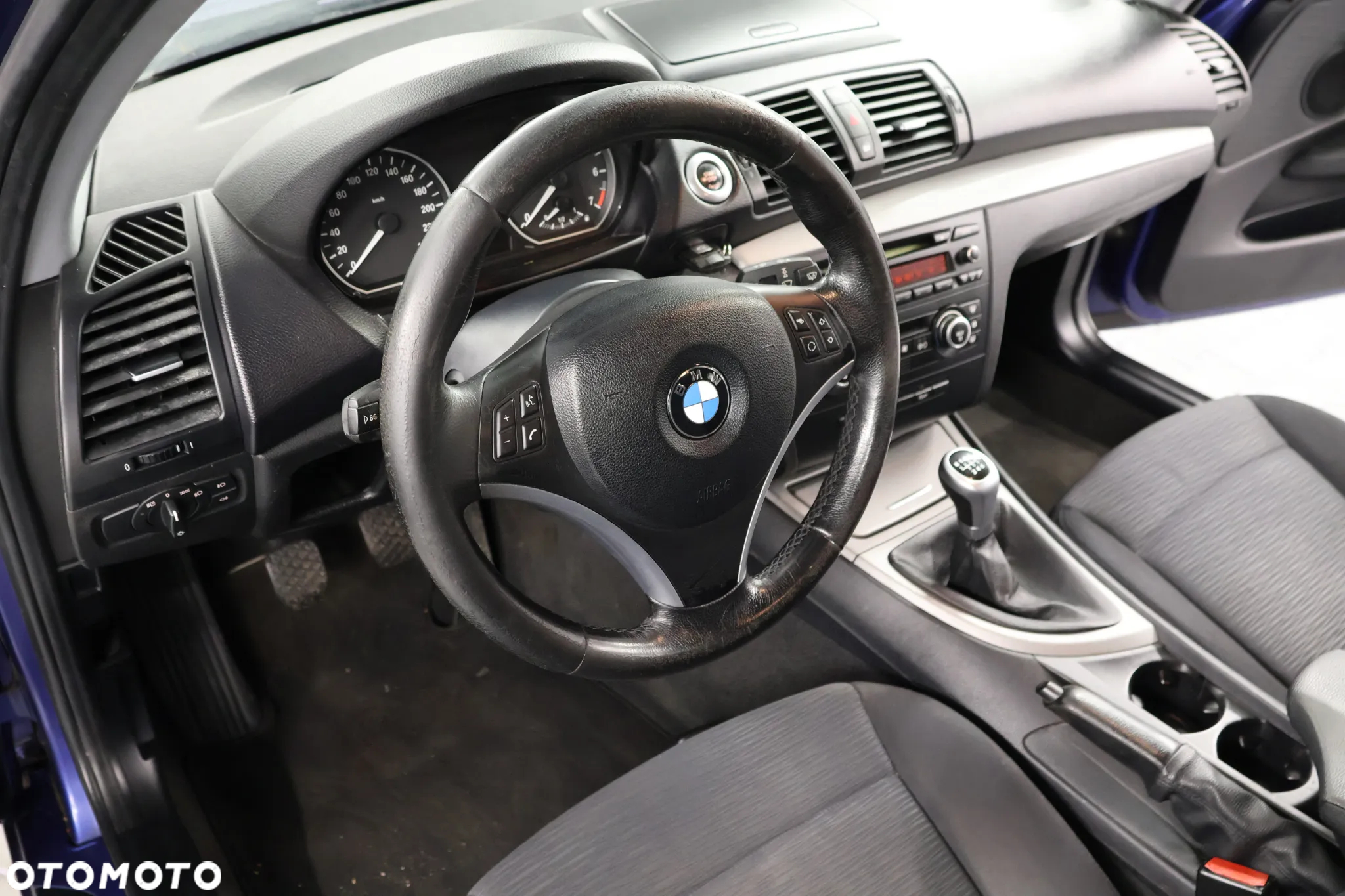 BMW Seria 1 116i - 6