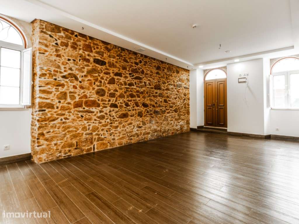 Hostel com 9 suítes a 2 minutos da praia - Grande imagem: 4/32