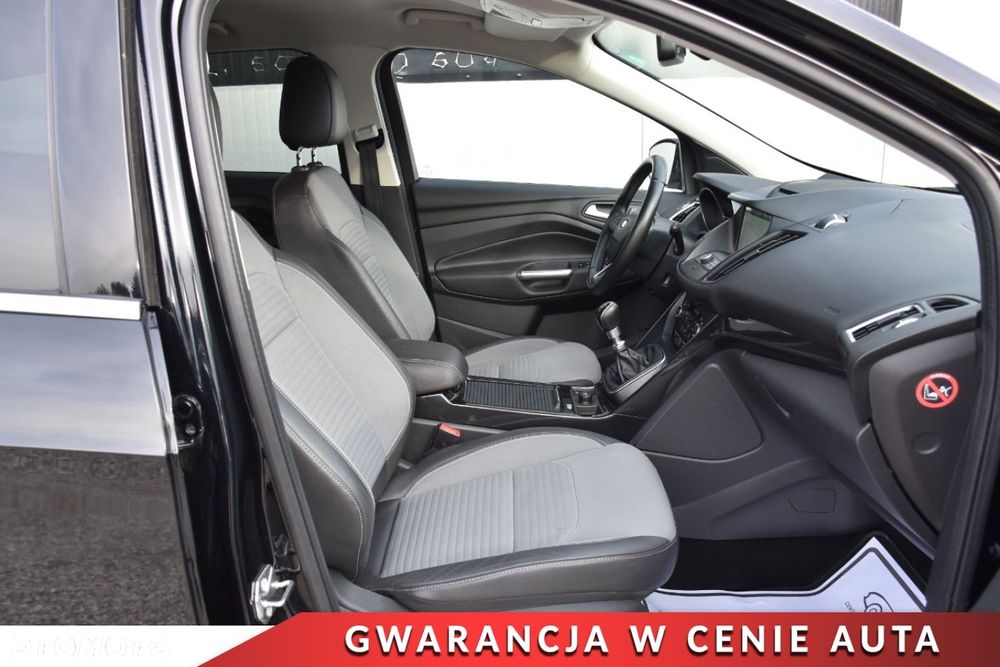 Ford Kuga 1.5 EcoBoost 2x4 Titanium - 6