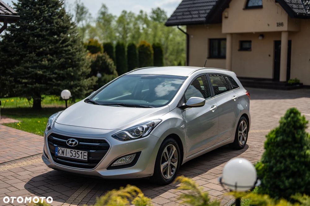 Hyundai i30 1.6 CRDi Comfort - 1