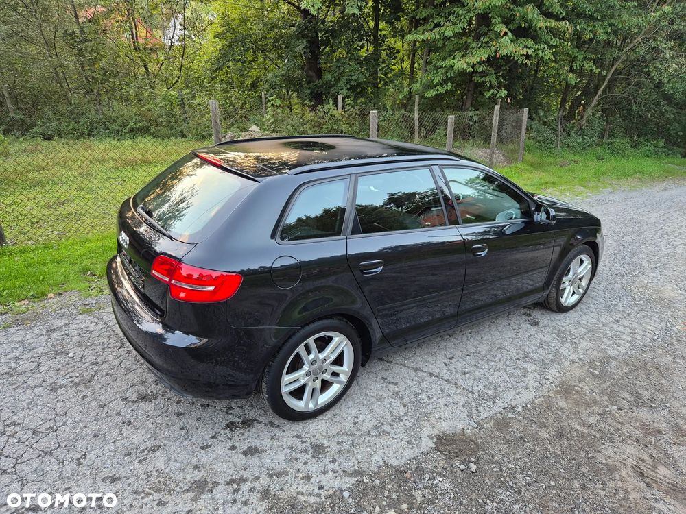 Audi A3 Sportback 2.0 TDI DPF quattro Ambition - 18
