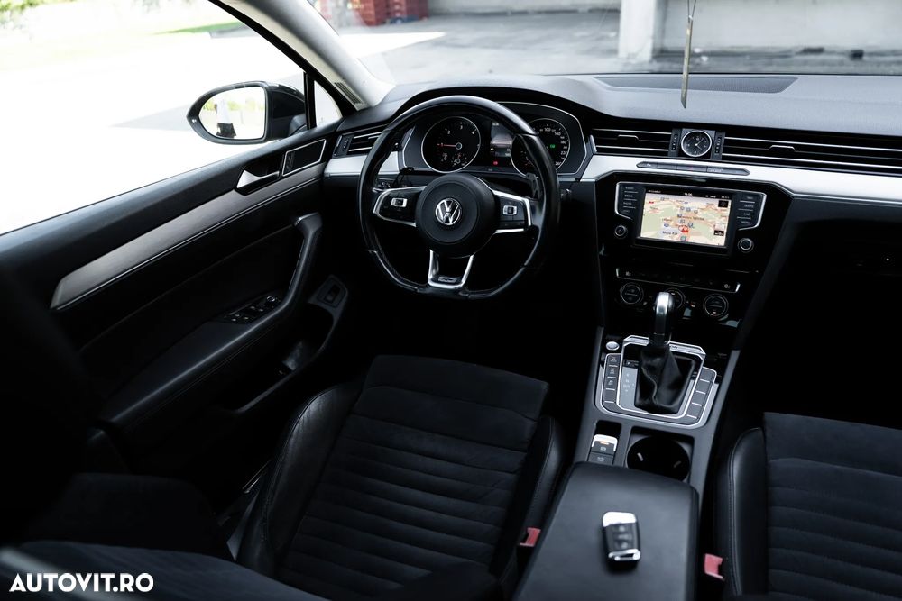 Volkswagen Passat 2.0 TDI DSG 4Motion Highline - 9