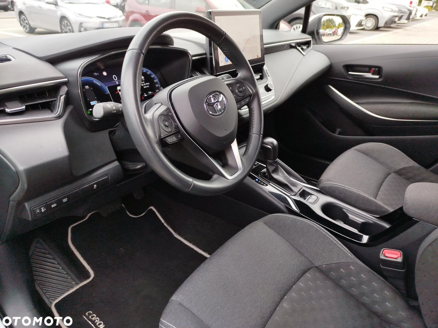 Toyota Corolla - 10