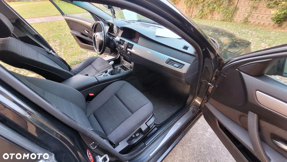BMW Seria 5 520d - 7