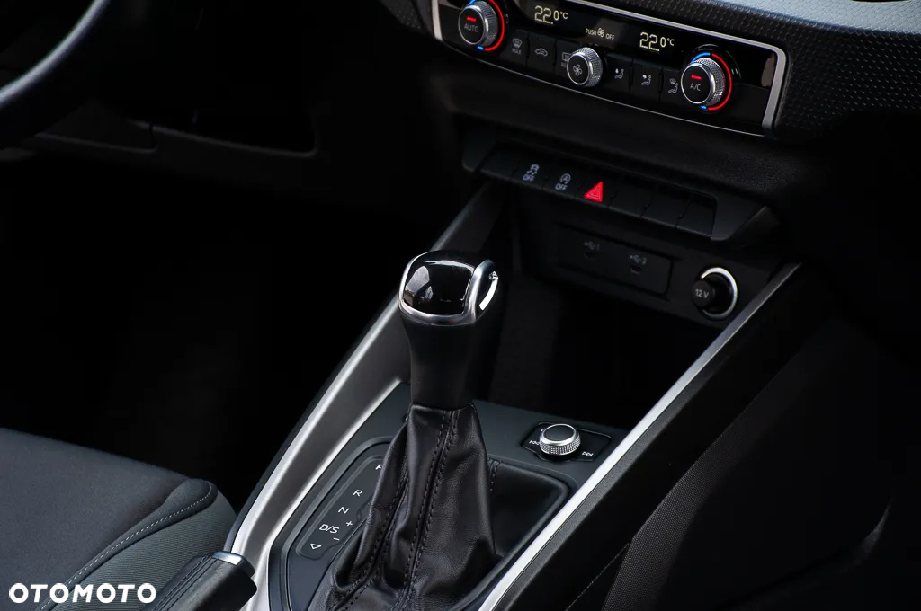 Audi A1 35 TFSI S-Line S tronic - 22