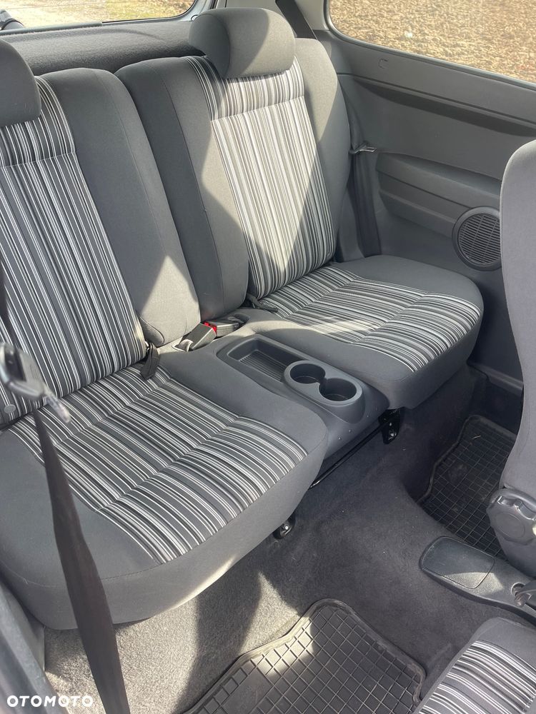 Volkswagen Fox 1.2 - 8