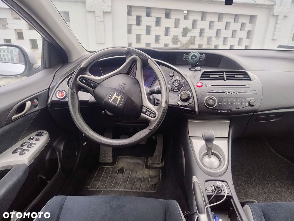 Honda Civic 1.4 Comfort - 6