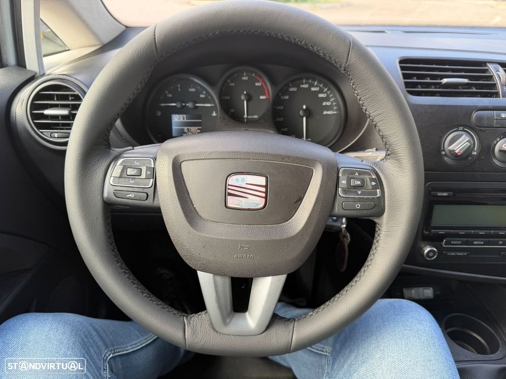 SEAT Leon 1.6 TDI ECOMOTIVE Reference - 28