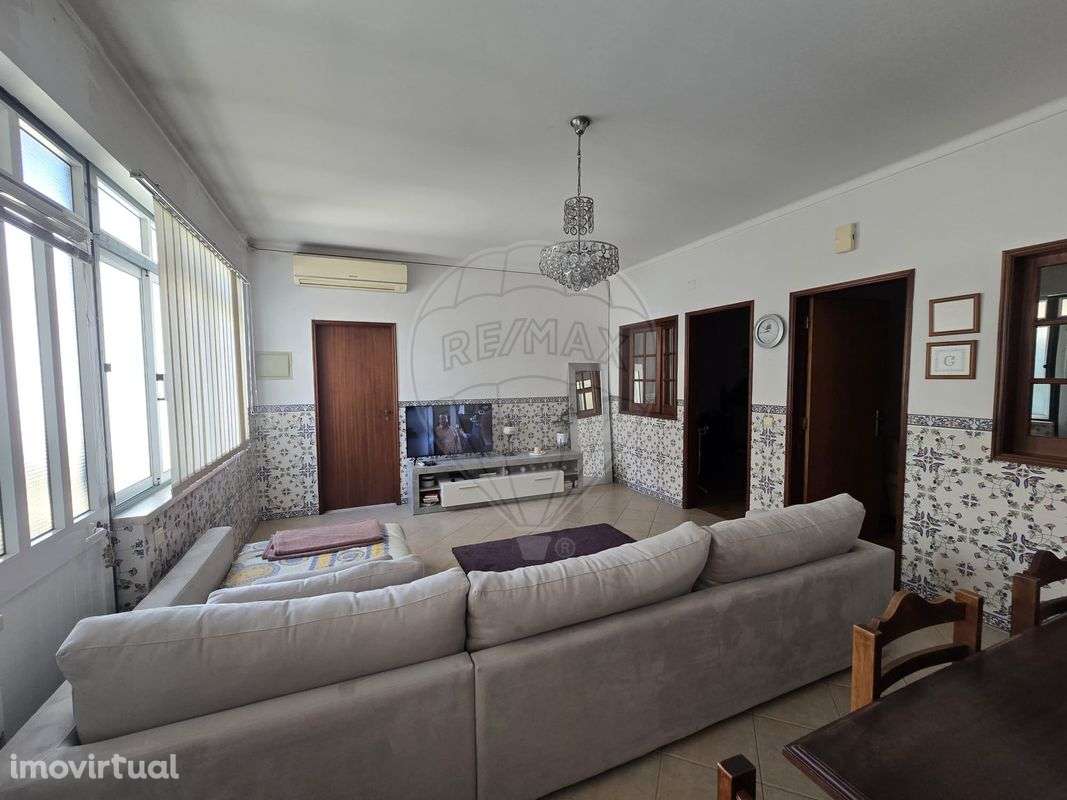 Moradia T3 para venda - Grande imagem: 2/6