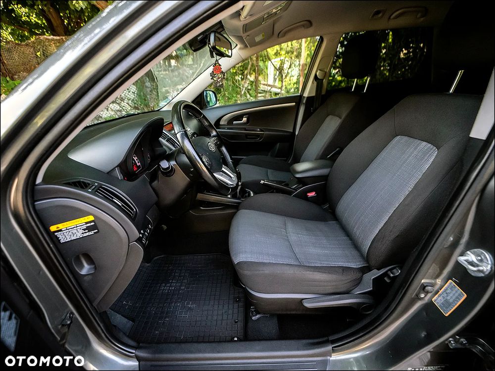 Kia Ceed - 18