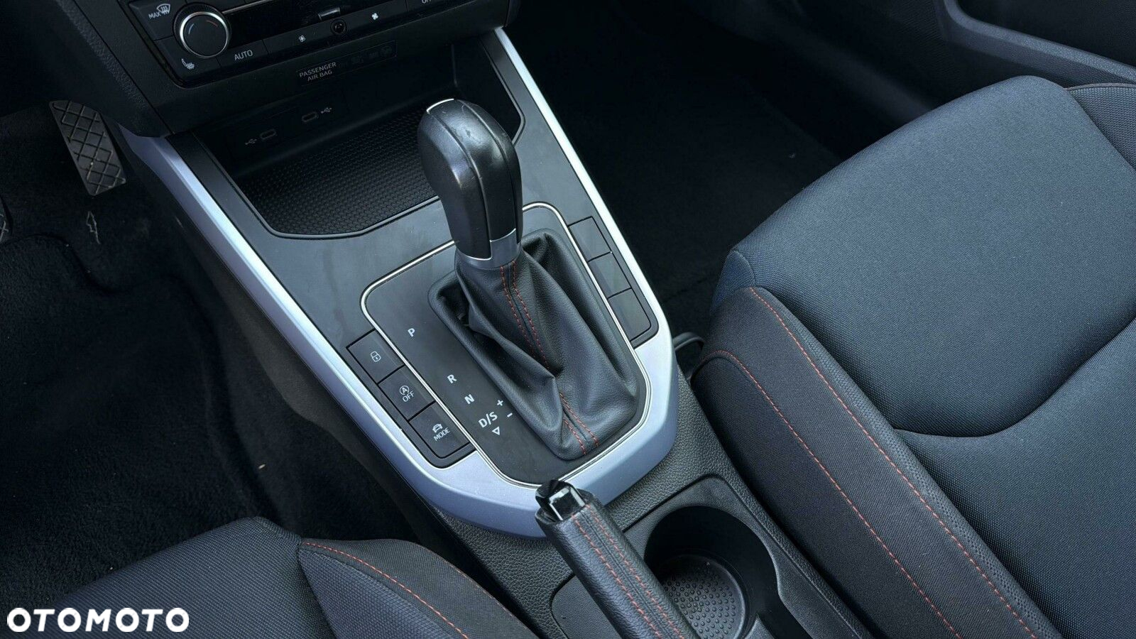 Seat Arona 1.0 TSI FR S&S DSG - 16