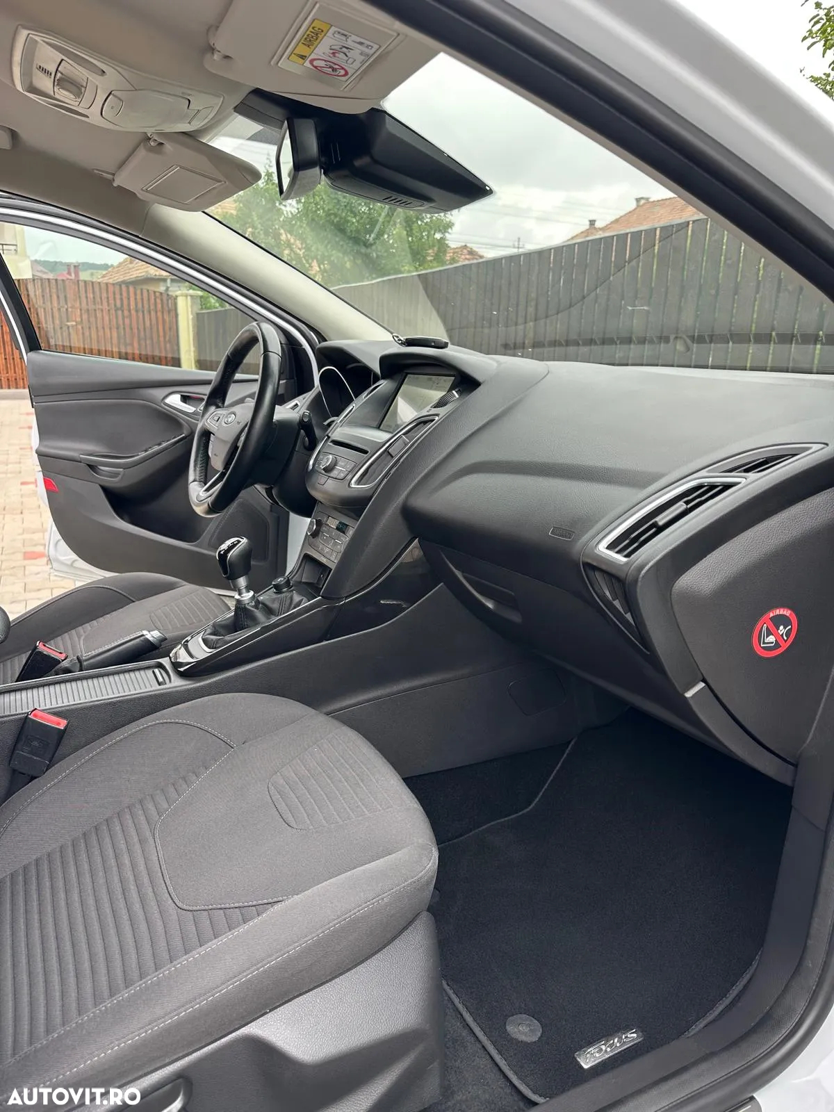 Ford Focus 1.5 EcoBlue Start-Stopp-System TITANIUM X - 18