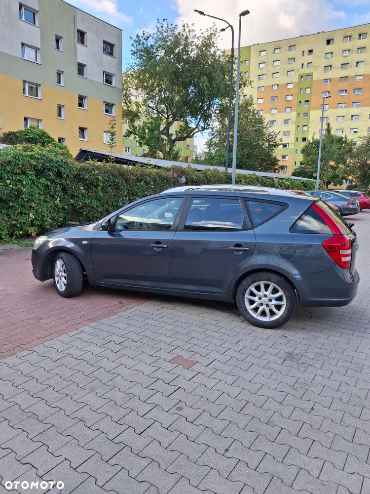 Kia Ceed 1.6 Comfort - 4