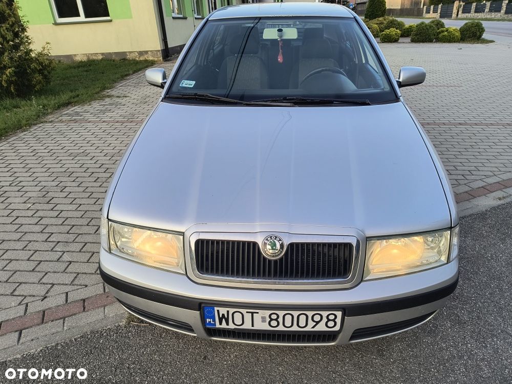 Skoda Octavia - 2