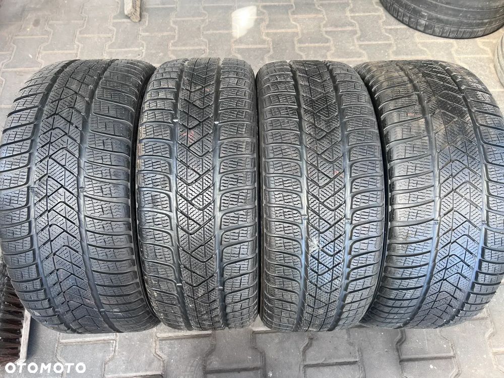 Opony zimowe RSC  255/35R19 225/40R19 Pirelli Sottozero 3 RSC - 1