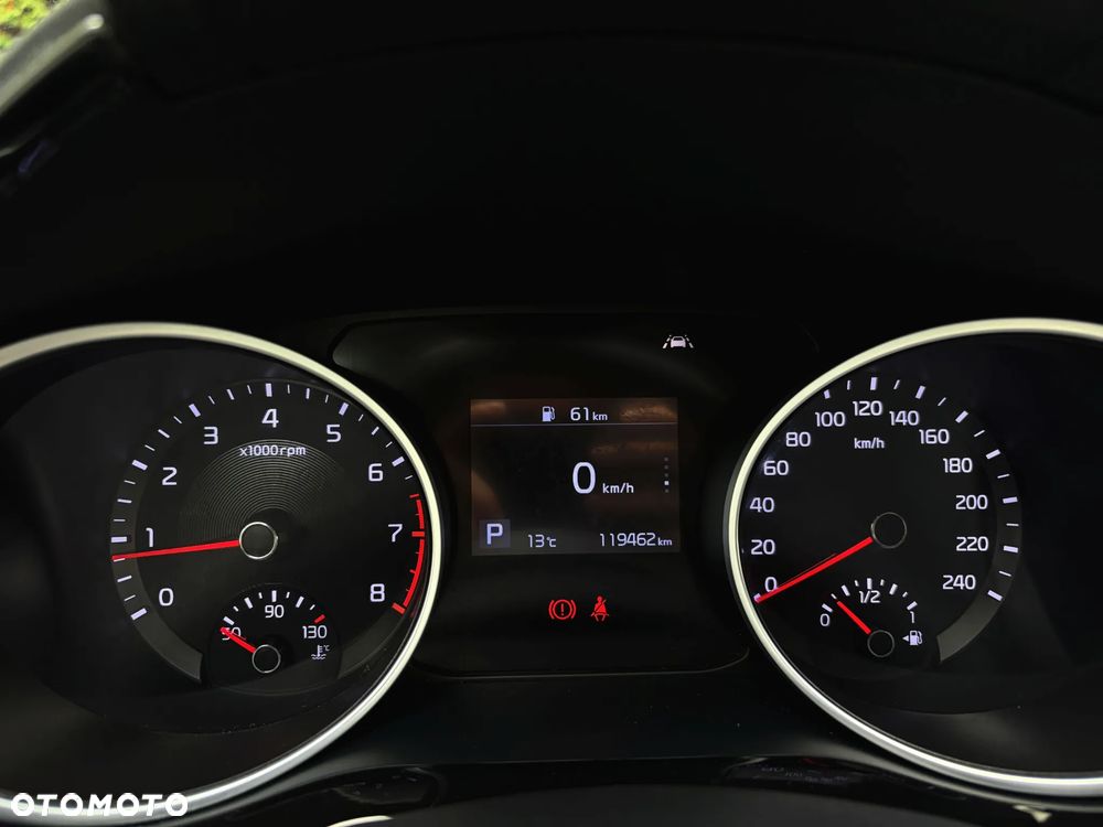 Kia Ceed - 21