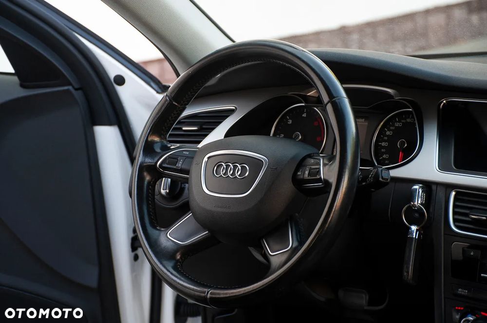 Audi A4 Avant 2.0 TDI S tronic quattro - 23