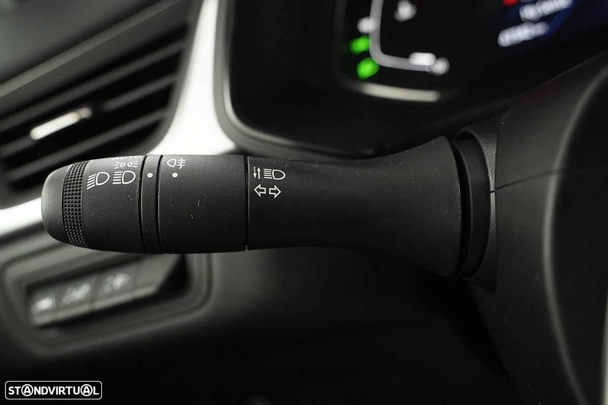 Renault Captur 1.0 TCe Techno Bi-Fuel - 17