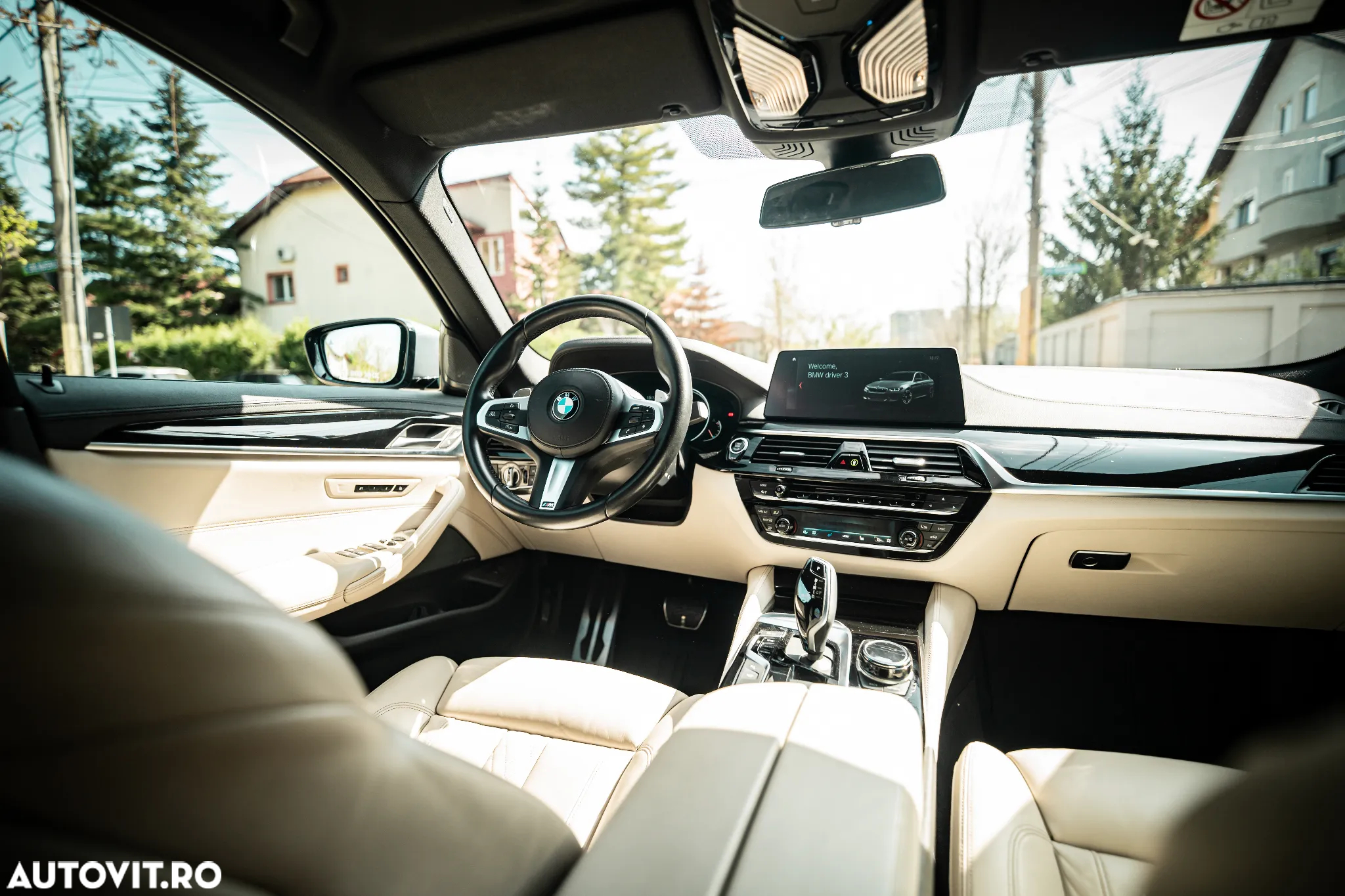 BMW Seria 5 540i xDrive AT - 15