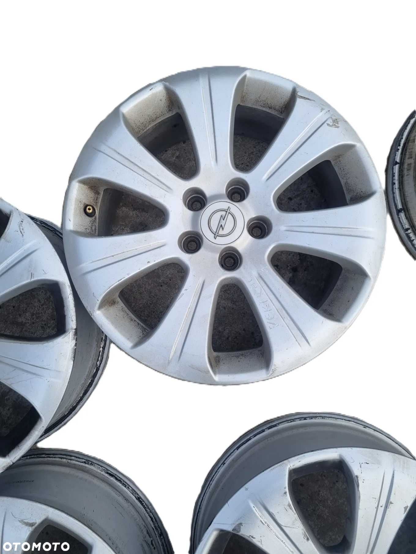 OPEL VECTRA C 02-08 4 sztuki felgi alufelgi 17'' ET 39 * - 4