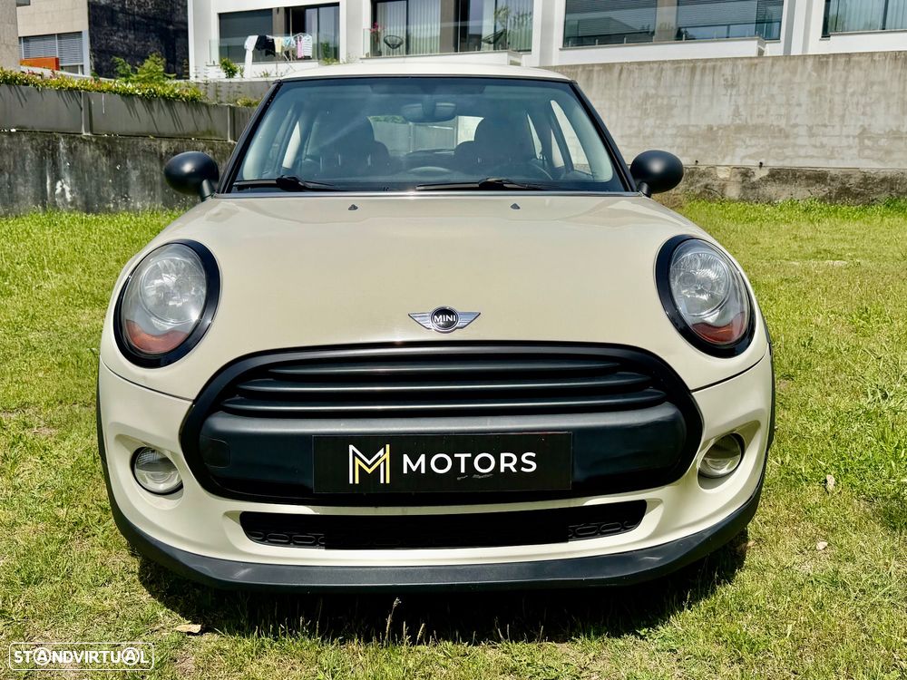 MINI 3 Portas Cooper D - 15
