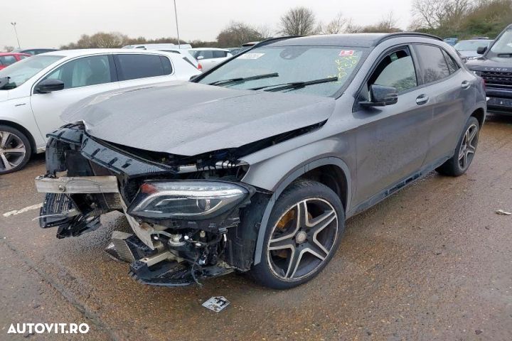 Dezmembrez Mercedes-Benz GLA-Class X156 [2013 - 2017] Crossover 5-usi - 3